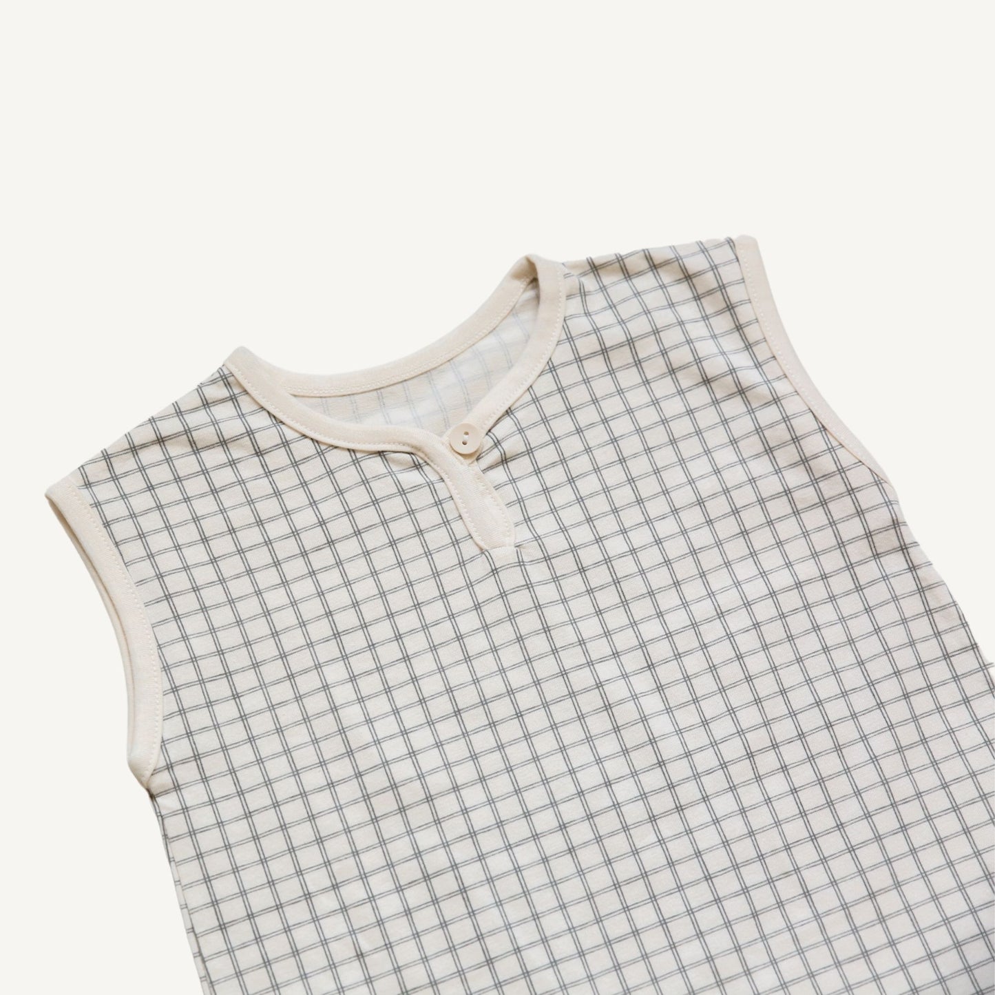 SEUNGHYUN square romper
